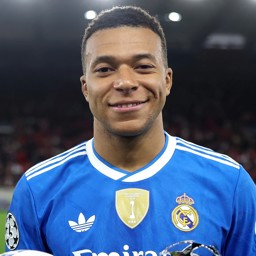 Mbappé hat-tricks ⚽